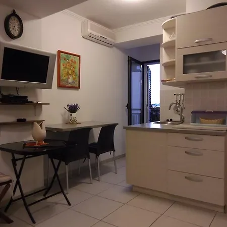 Zovko Apartment *